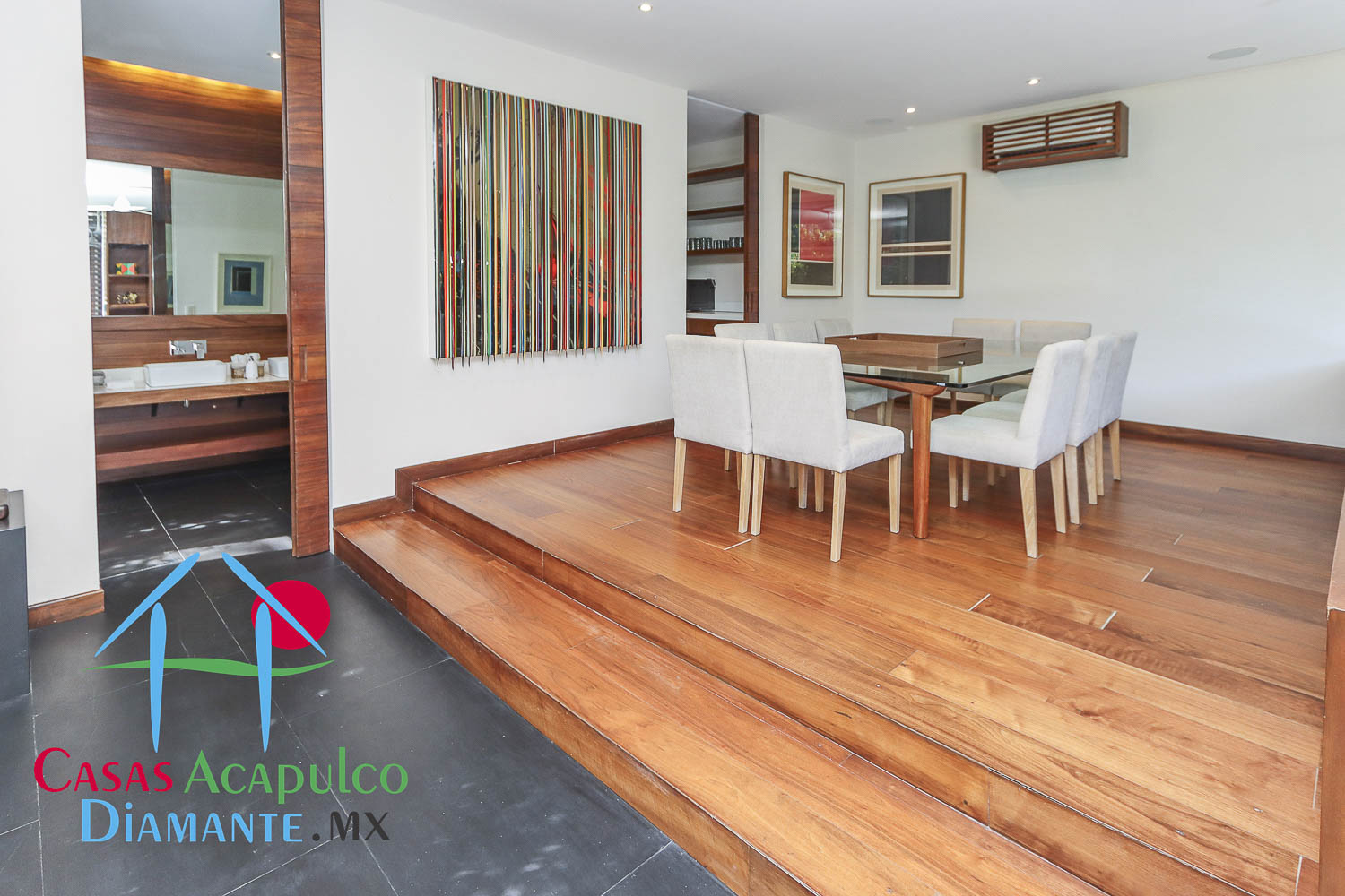 La Solana - Family room 4